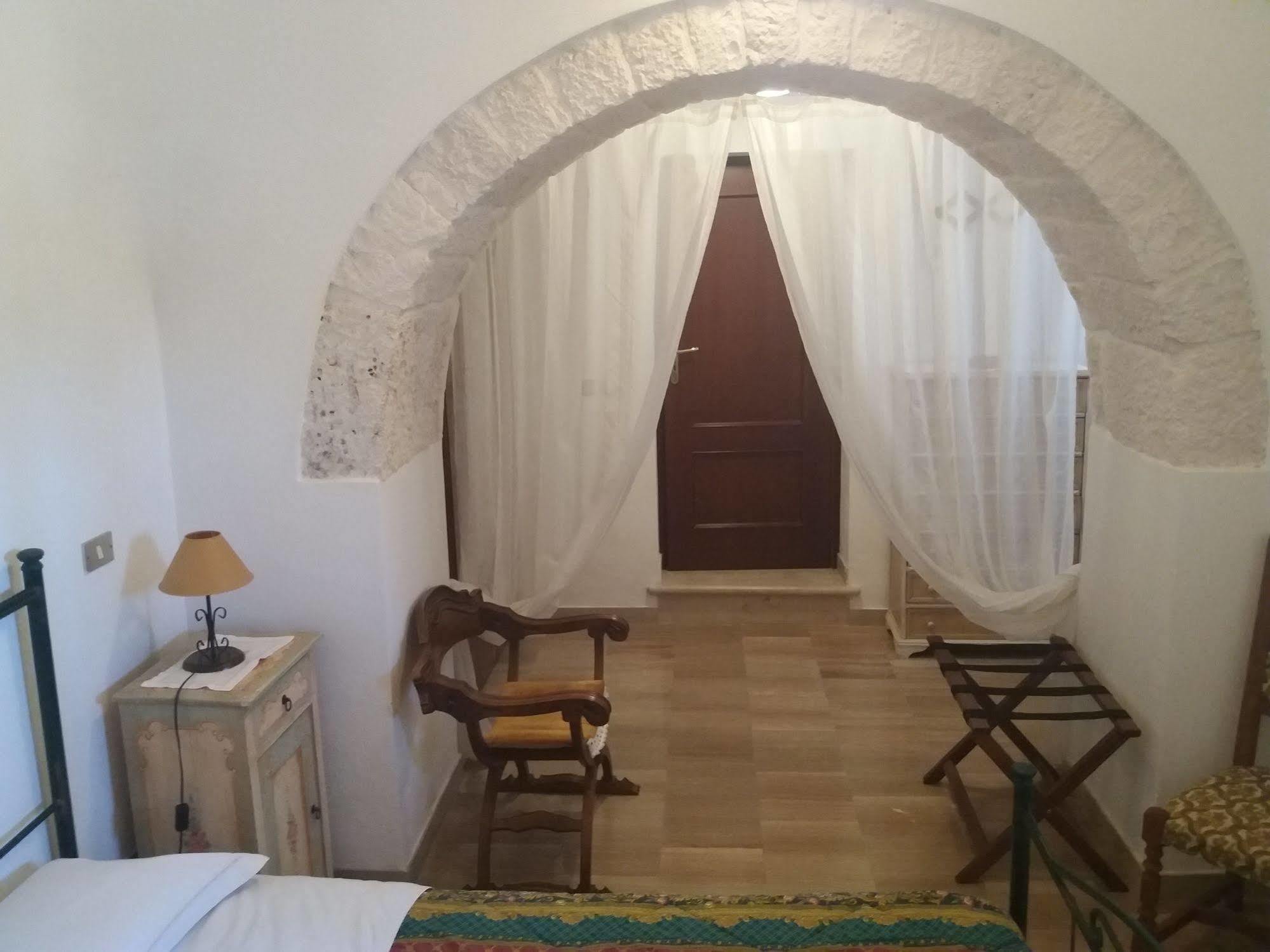 Trullicolarossa Villa Alberobello Exterior photo