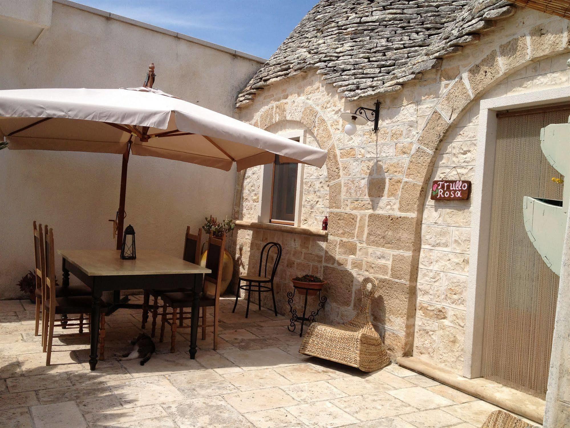 Trullicolarossa Villa Alberobello Exterior photo